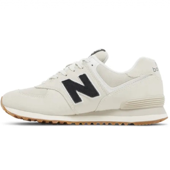 New Balance 574 ‘off white black’ cream